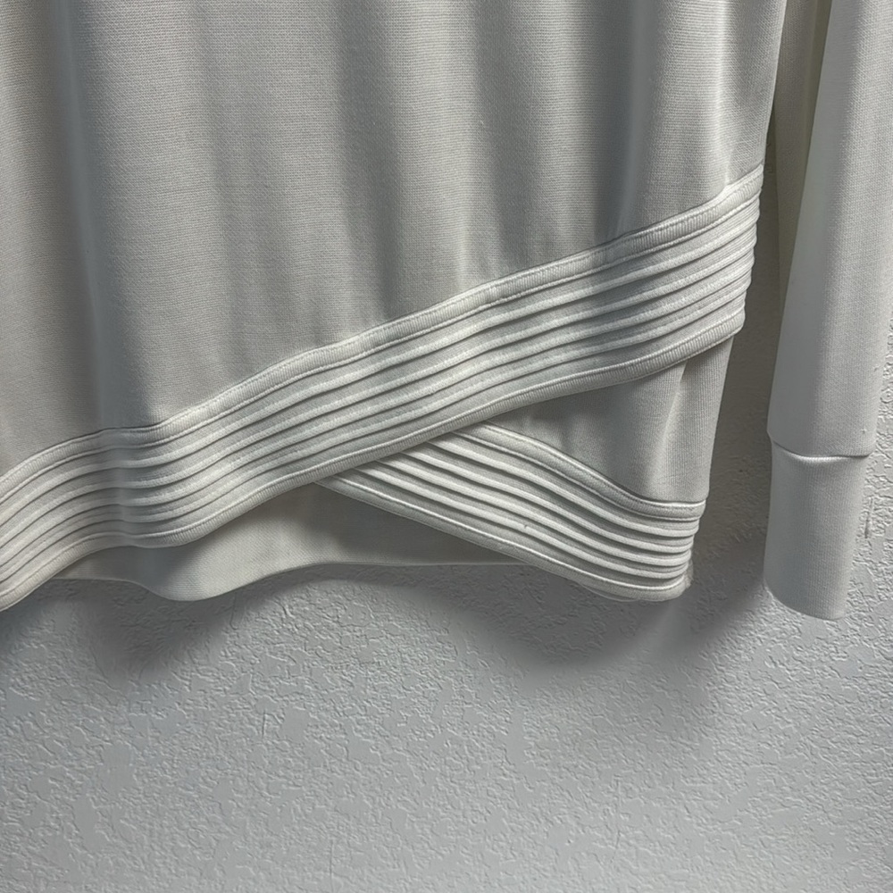 Athleta Modal White Asymmetrical Ribbed Long Sleeve light sweater sweatshirt M - Picture 4 of 7
